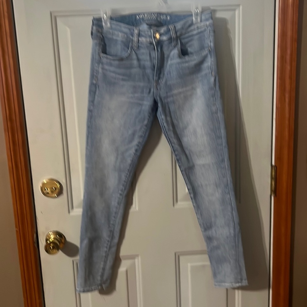 American Eagle light washed super super stretch jegging jeans sz 8 short